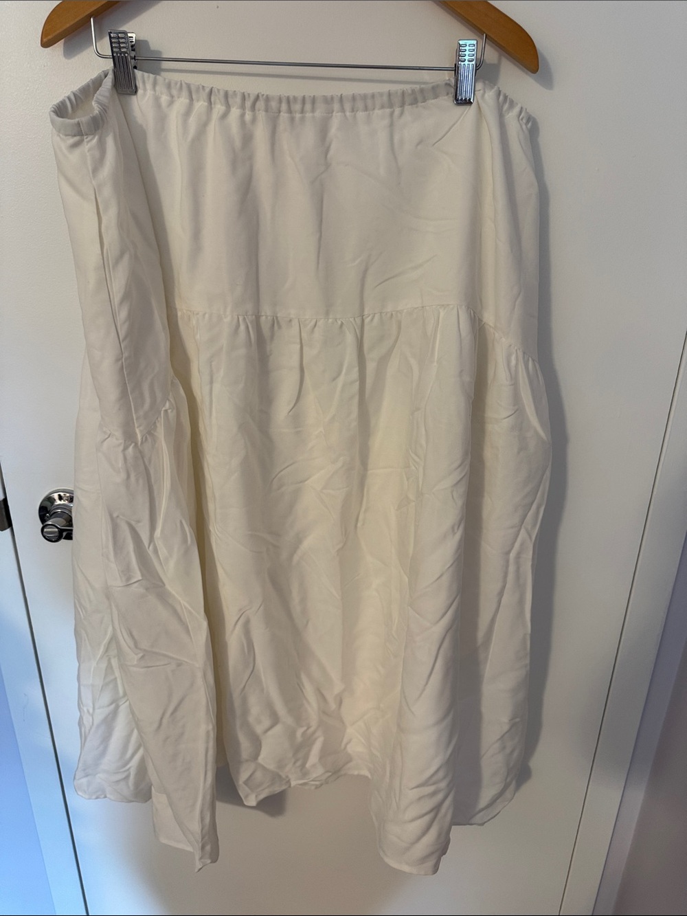 Smash + Tess soft white midi skirt - Picture 2 of 4